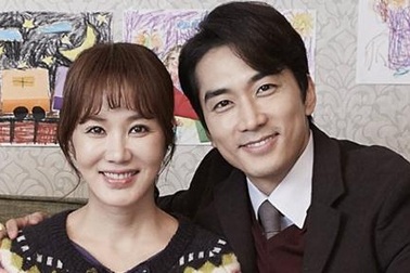 Song Seung Hoon được bạn diễn tâng lên mây xanh