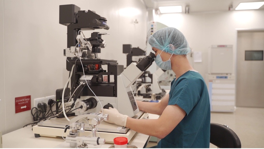 Người đàn ông dậy thì thành công ở tuổi 32 sau khi điều trị tại Vinmec - 3 Người đàn ông dậy thì thành công ở tuổi 32 sau khi điều trị tại Vinmec - 3