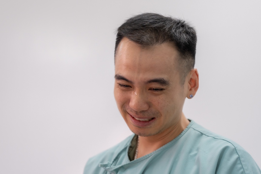 Hoa hậu H’Hen Niê sinh con gái đầu lòng, chồng bật khóc trong phòng sinh - 2 Hoa hậu H’Hen Niê sinh con gái đầu lòng, chồng bật khóc trong phòng sinh - 2