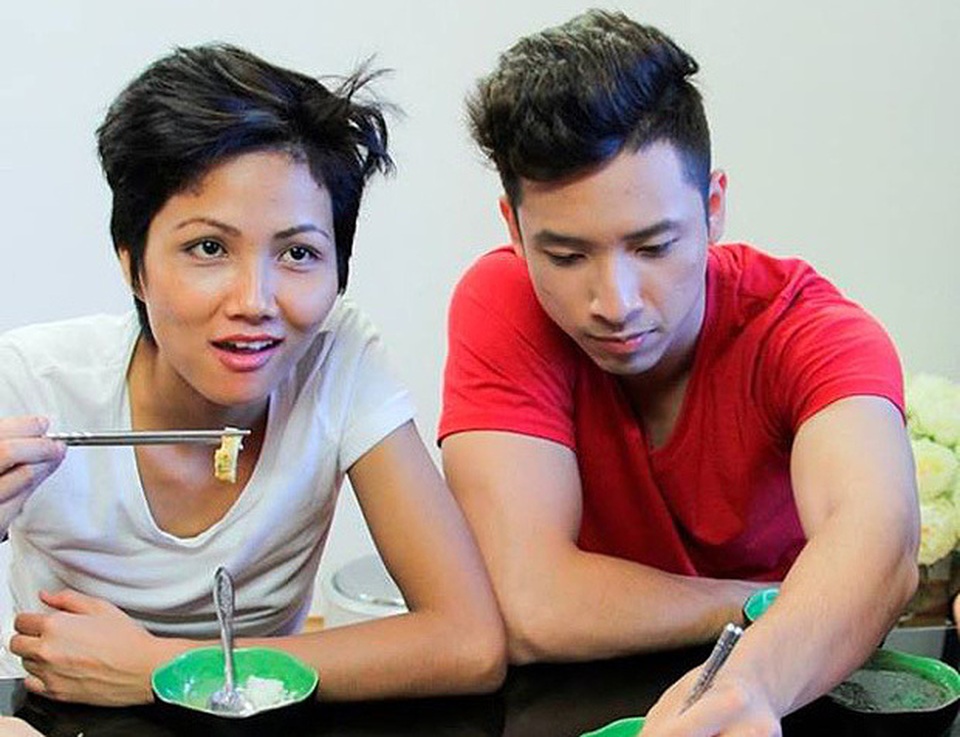 H’Hen Niê, Thanh Hằng động viên người mẫu Anh Vũ - 3 H’Hen Niê, Thanh Hằng động viên người mẫu Anh Vũ - 3