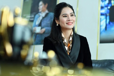 Doanh nhân Hà Bùi: Tôi chỉ kinh doanh thời trang SOHEE, không làm thẩm mỹ viện!