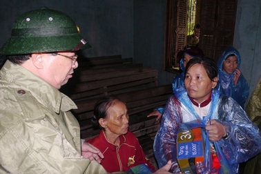 Rốt ráo sơ tán dân, tránh vùng ngập nguy hiểm