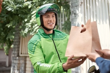 Xâm nhập thị trường giao thức ăn đang bùng nổ, đâu là thế mạnh của GrabFood?