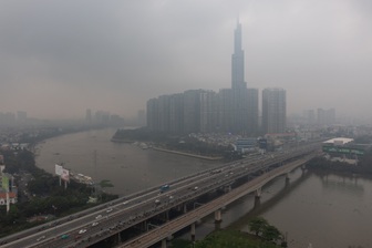 TPHCM yêu cầu kiểm soát bụi, chấm dứt đốt rác gây ô nhiễm không khí