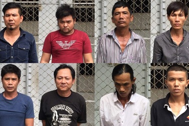 Đột kích ổ cá độ bóng đá trong quán cà phê