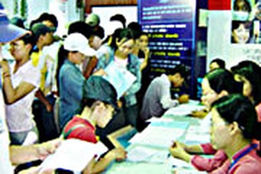 Hà Nội khai trương sàn giao dịch việc làm đầu tiên