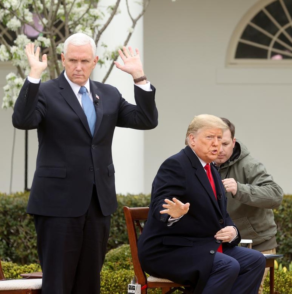 Đội ngũ thân cận của ông Trump trong nhiệm kỳ sóng gió - 2 Đội ngũ thân cận của ông Trump trong nhiệm kỳ sóng gió - 2