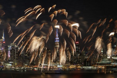 Thế giới rộn ràng chào đón năm con khỉ