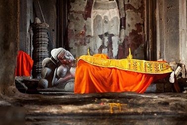 Người Campuchia phẫn nộ vì “vấn nạn” khỏa thân ở khu đền Angkor