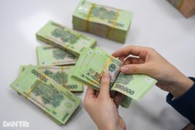 Thu ngân sách trên 1,69 triệu tỷ đồng, vượt dự toán dù chưa hết năm