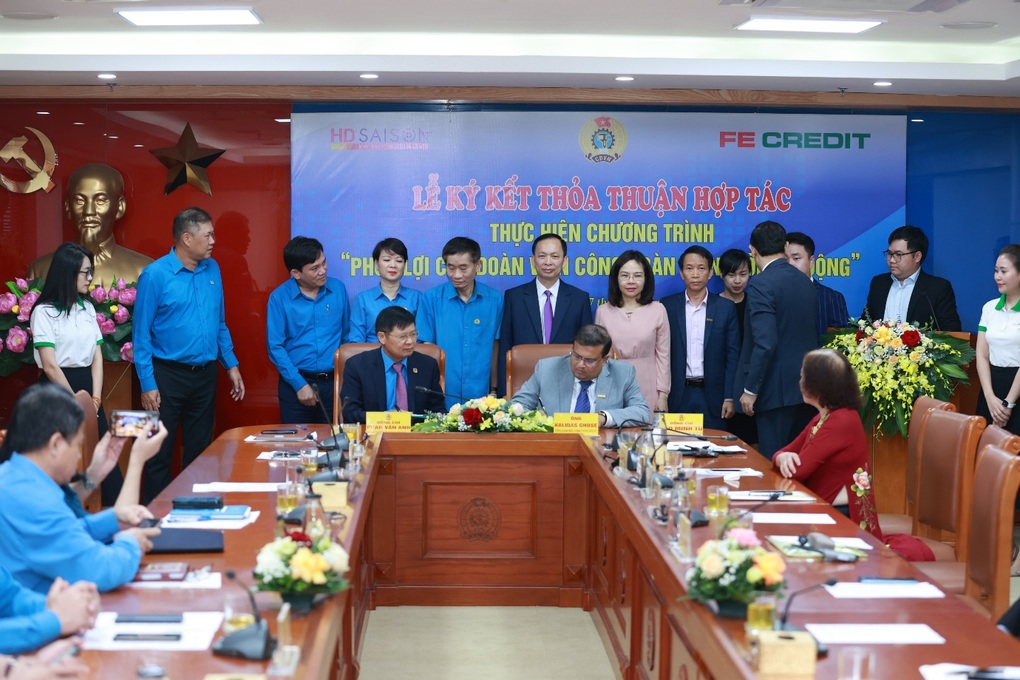FE Credit khởi động gói vay 10.000 tỷ đồng dành cho công nhân - 3 FE Credit khởi động gói vay 10.000 tỷ đồng dành cho công nhân - 3