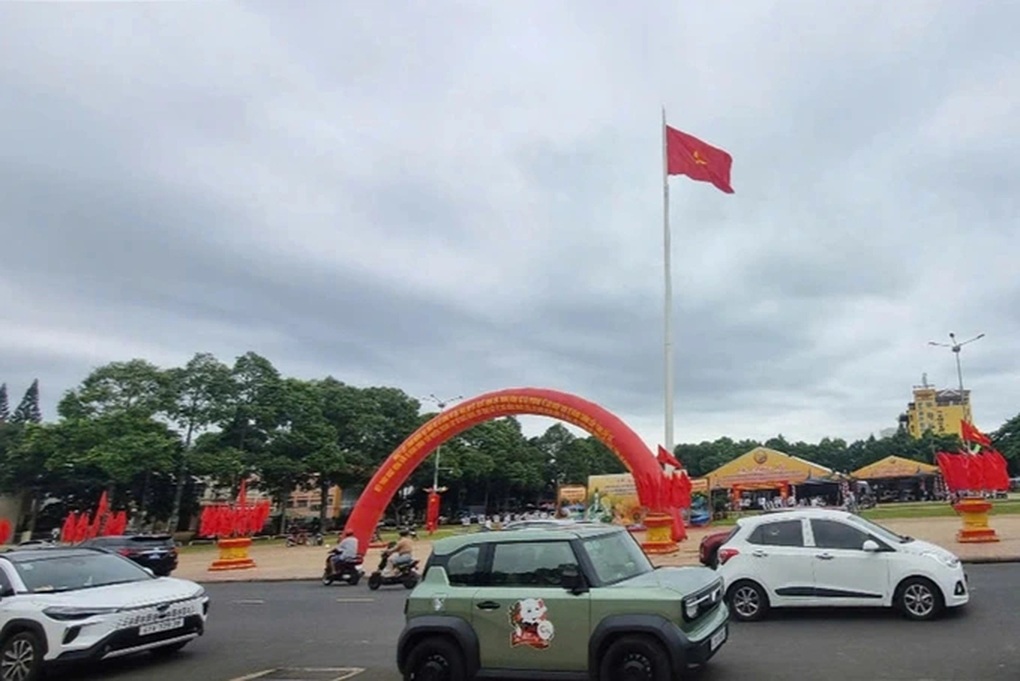 Các tỉnh, thành miền Trung - Tây Nguyên sẵn sàng cho thời khắc lịch sử - 5 Các tỉnh, thành miền Trung - Tây Nguyên sẵn sàng cho thời khắc lịch sử - 5