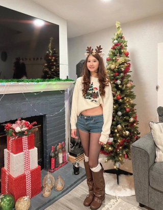 Con gái Minh Thư "Gái nhảy" ở Mỹ, 17 tuổi được khen nhan sắc như hoa hậu - 2