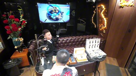 Đồng hồ Minh Triệu - Điểm thu mua đồng hồ cũ có giá trị tại Hà Nội