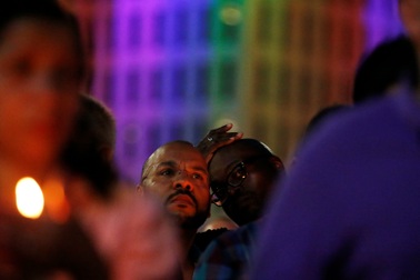 Rộ tin đồn về đồng phạm bí ẩn trong vụ thảm sát tại hộp đêm Orlando