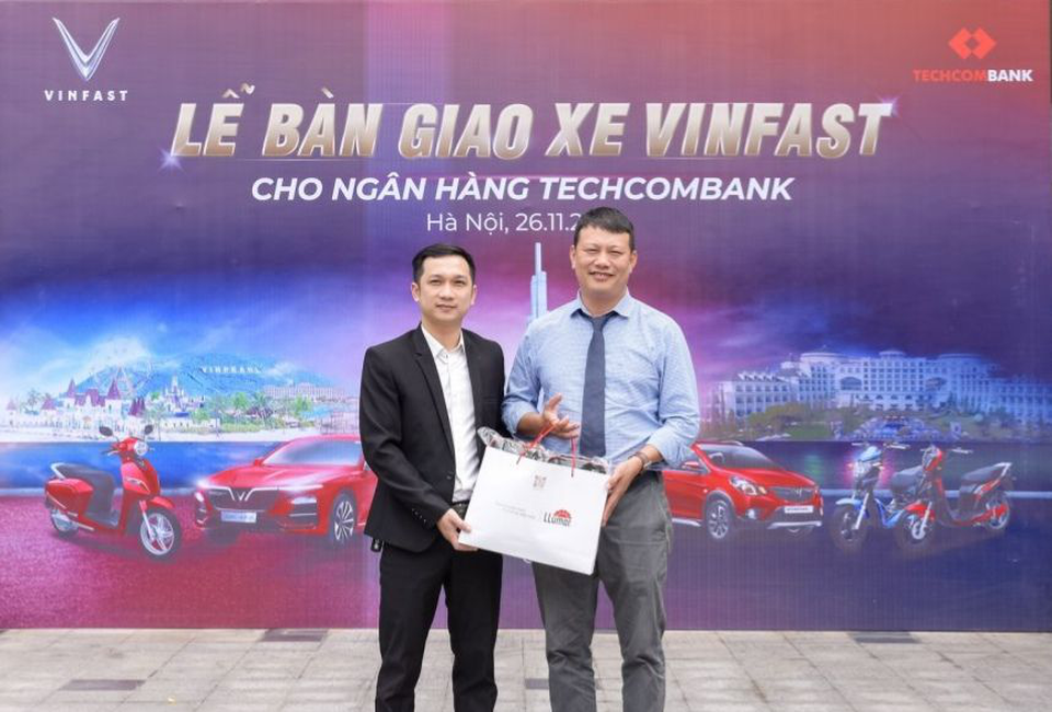 Sở hữu xe VinFast dễ dàng hơn với Techcombank - 1 Sở hữu xe VinFast dễ dàng hơn với Techcombank - 1