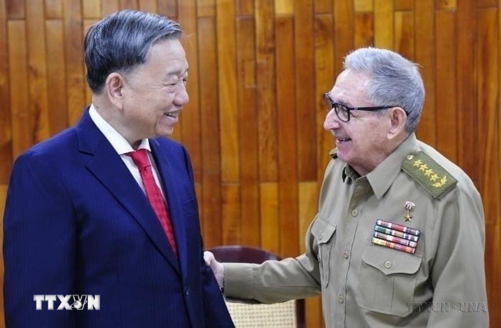 Mở ra giai đoạn mới cho quan hệ hữu nghị đặc biệt Việt Nam - Cuba - 3 Mở ra giai đoạn mới cho quan hệ hữu nghị đặc biệt Việt Nam - Cuba - 3