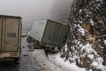 Ở Việt Nam cũng cần "bỏ túi" kinh nghiệm lái xe đường băng tuyết