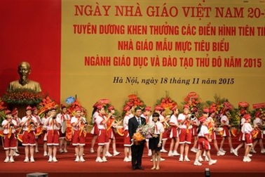 Hà Nội: Tuyên dương, khen thưởng hơn 1.000 tập thể, cá nhân, nhà giáo