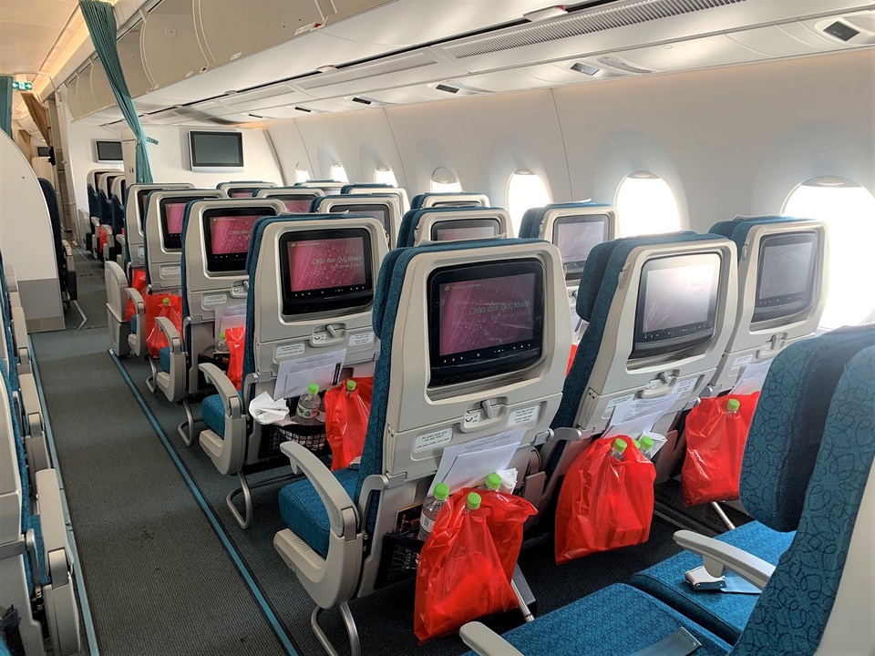 Chuyến bay đầu tiên “giải cứu” người Việt ở đảo quốc Cyprus - 4