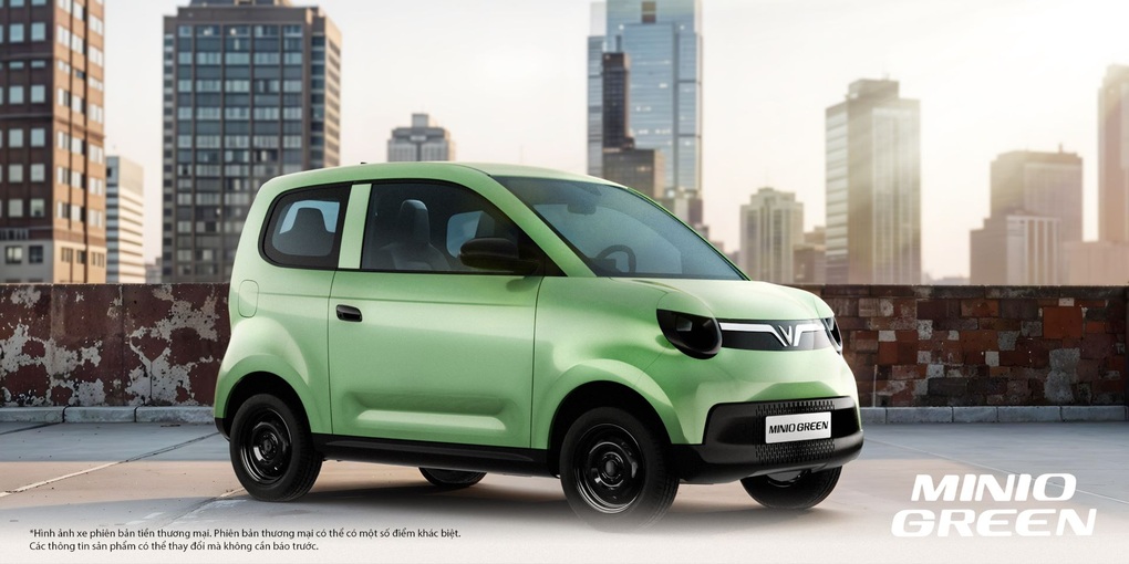 Ngày đầu mở cọc VinFast Green: Nhiều tài xế quan tâm vì loạt ưu đãi - 4 Ngày đầu mở cọc VinFast Green: Nhiều tài xế quan tâm vì loạt ưu đãi - 4