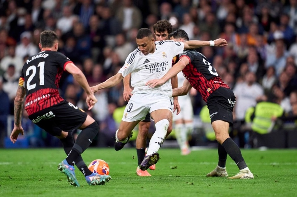 Mbappe phá vỡ kỷ lục tồn tại 71 năm tại Real Madrid - 1 Mbappe phá vỡ kỷ lục tồn tại 71 năm tại Real Madrid - 1