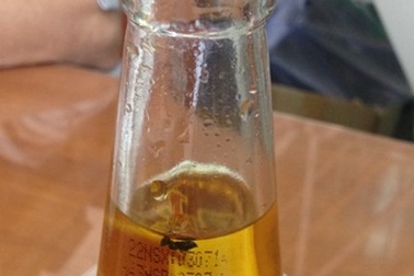 Vụ chai Number One có vật thể lạ: Người tiêu dùng khiếu nại