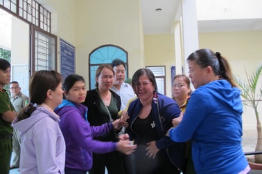 Người nhà đàn em Năm Cam “đại náo” phiên tòa