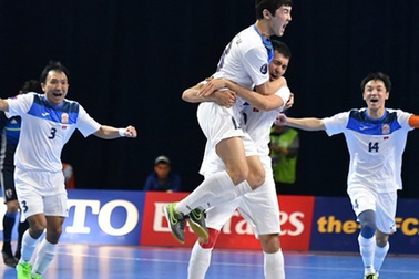 Tiếp tục thua sốc Kyrgyzstan, futsal Nhật Bản mất vé đến World Cup