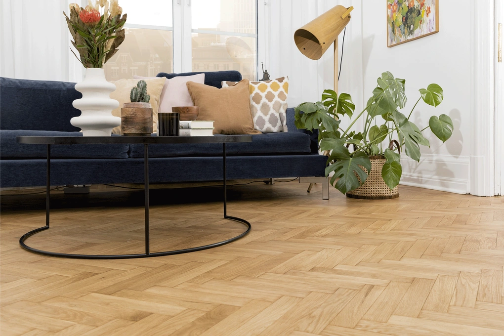 6 tuyệt chiêu từ chuyên gia để giữ sàn nhà sạch bong, sáng bóng - 2 6 tuyệt chiêu từ chuyên gia để giữ sàn nhà sạch bong, sáng bóng - 2