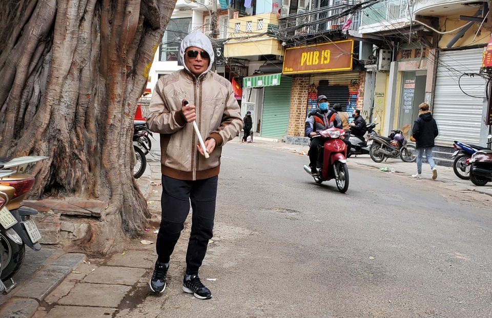 Khi người khiếm thị vươn lên từ đôi bàn tay biết nhìn - 5 Khi người khiếm thị vươn lên từ đôi bàn tay biết nhìn - 5
