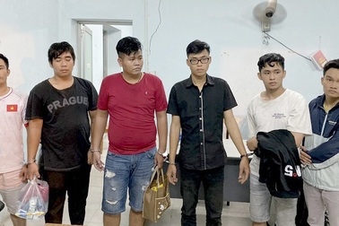 Công an TPHCM tìm 18 bị hại của băng cướp giả danh công an