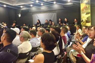 Cận cảnh một phiên đấu giá đưa giá trị tranh Việt lên tiền tỉ