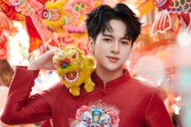 Á vương Hà Nội chia sẻ bí quyết diện áo dài nam vừa sành điệu vừa thoải mái