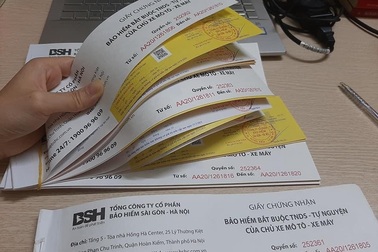 Dân bán bảo hiểm xe máy, ô tô thắng lớn, phát tài sau một đêm