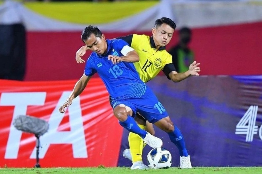 Thái Lan thua đau Malaysia, Chanathip dính chấn thương nặng - 1 Thái Lan thua đau Malaysia, Chanathip dính chấn thương nặng - 1