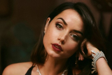 Kiện vì người đẹp xuất hiện trong trailer, không xuất hiện trong... phim