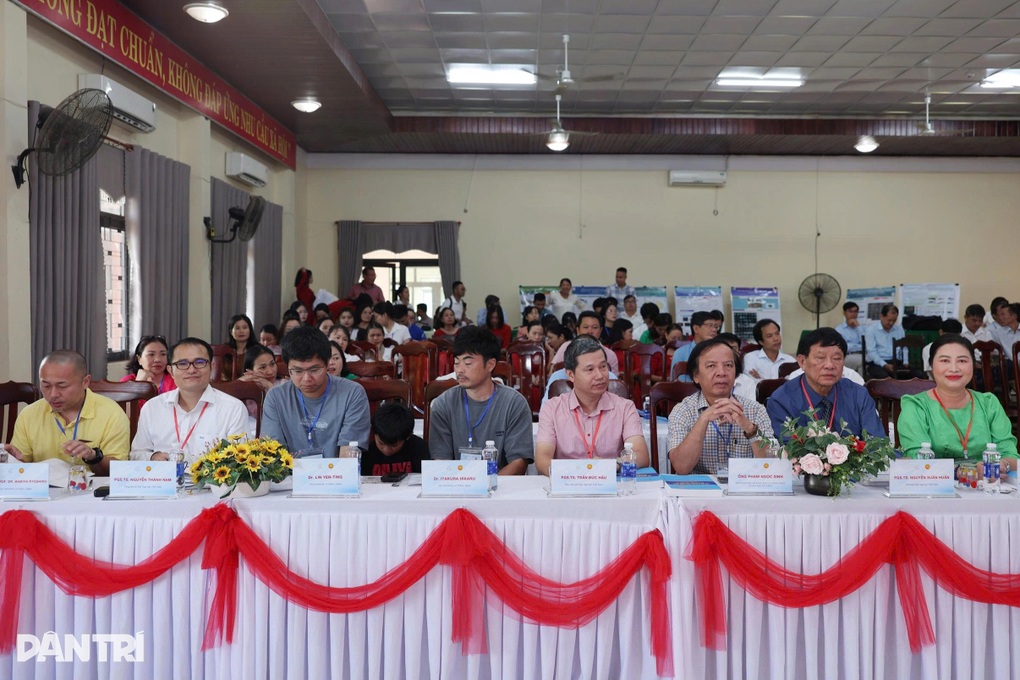 Phát huy khoa học công nghệ trong khai thác, bảo tồn nguồn lợi thủy sản - 1 Phát huy khoa học công nghệ trong khai thác, bảo tồn nguồn lợi thủy sản - 1