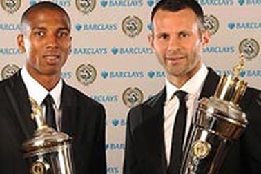 Ryan Giggs  - Cầu thủ xuất sắc nhất năm của PFA