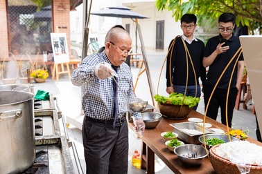 Vinpearl khoe món ăn quốc dân trong Lễ hội phở năm châu