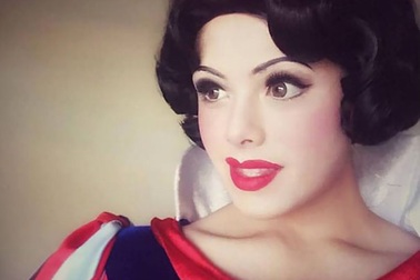 Chàng trai có khả năng hóa trang điêu luyện thành công chúa xinh đẹp