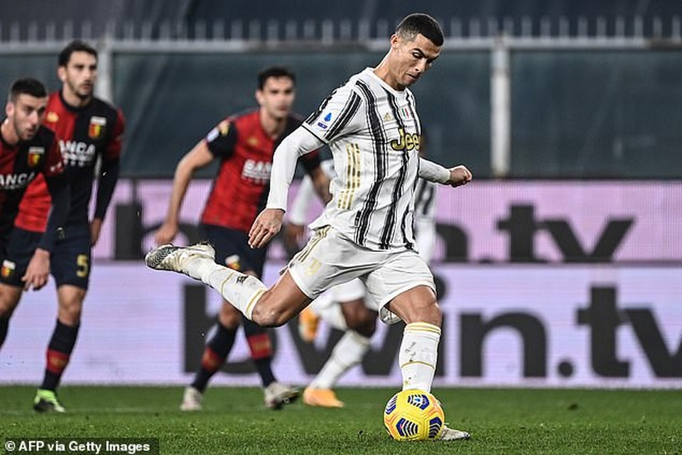 C.Ronaldo lập cú đúp trong ngày đặc biệt, giúp Juventus chiến thắng - 4 C.Ronaldo lập cú đúp trong ngày đặc biệt, giúp Juventus chiến thắng - 4