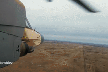 "Cá sấu sát thủ" Ka-52 Nga dội tên lửa siêu chính xác tiêu diệt mục tiêu