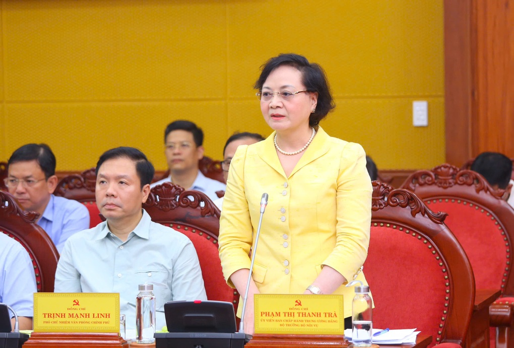 Cần tăng cường cán bộ chuyên môn sâu hỗ trợ cấp xã - 2 Cần tăng cường cán bộ chuyên môn sâu hỗ trợ cấp xã - 2