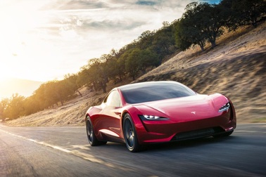 Nuôi giấc mơ xe điện, Tesla “đốt” 8.000 USD/phút