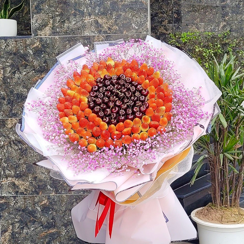 Độc, lạ hoa ăn được tiền triệu hút khách ở Hà Nội dịp 8/3 - 1 Độc, lạ hoa ăn được tiền triệu hút khách ở Hà Nội dịp 8/3 - 1