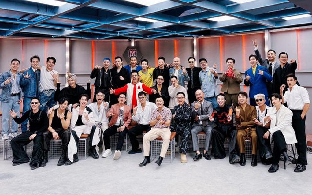Cựu danh thủ Hồng Sơn dấn thân showbiz: Tôi muốn làm mới mình - 1 Cựu danh thủ Hồng Sơn dấn thân showbiz: Tôi muốn làm mới mình - 1