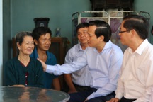 Chủ tịch nước tặng quà nhân kỷ niệm 73 năm Ngày Thương binh - Liệt sĩ