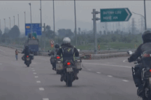 Truy tìm nhóm người điều khiển mô tô chạy trên cao tốc Nghi Sơn - Diễn Châu