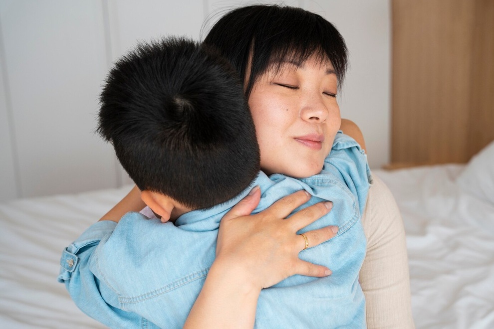 Thư gửi con trai: Mẹ bị bố đánh vẫn không ly hôn, con biết vì sao không? - 1 Thư gửi con trai: Mẹ bị bố đánh vẫn không ly hôn, con biết vì sao không? - 1